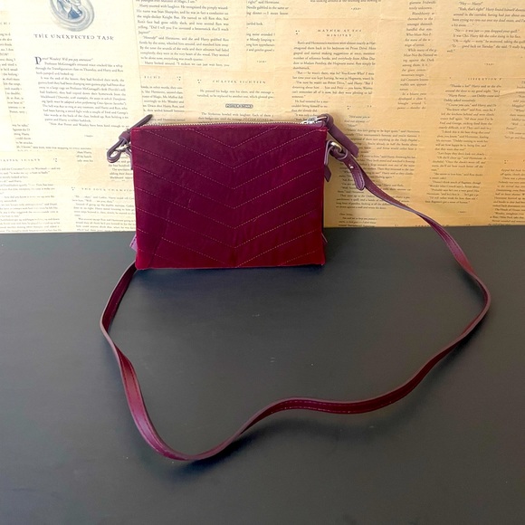Quilted Velvet Purse - Picture 1 of 2